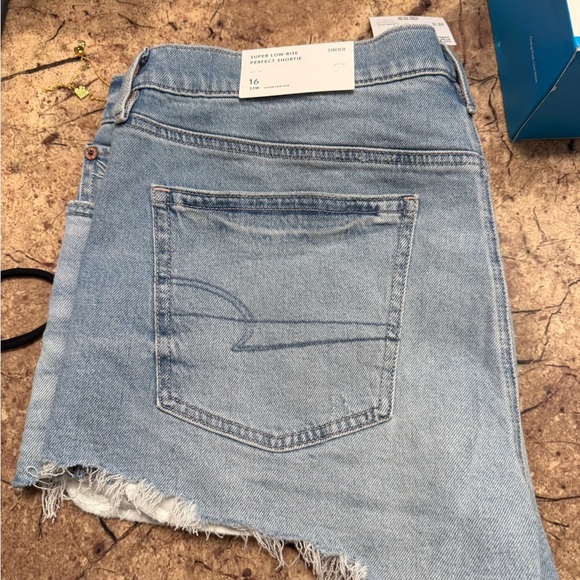 American Eagle Outfitters Super Low Rise Perfect Shorts Size 16 - Picture 2 of 16
